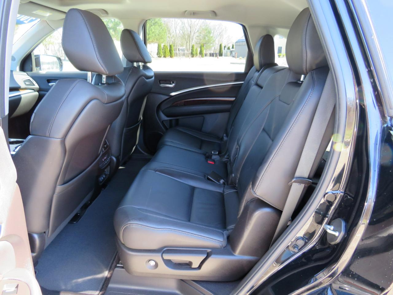 Acura MDX 9-Spd AT w/Tech Package 2018