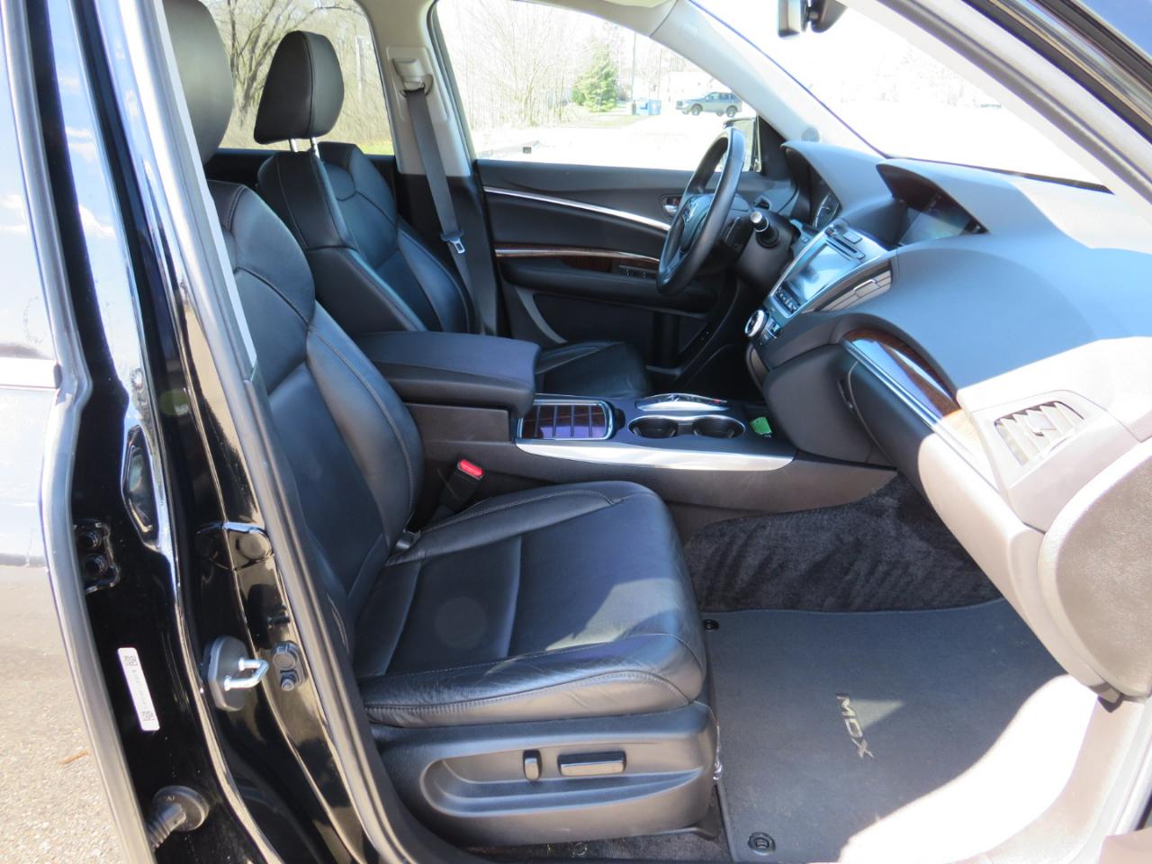 Acura MDX 9-Spd AT w/Tech Package 2018