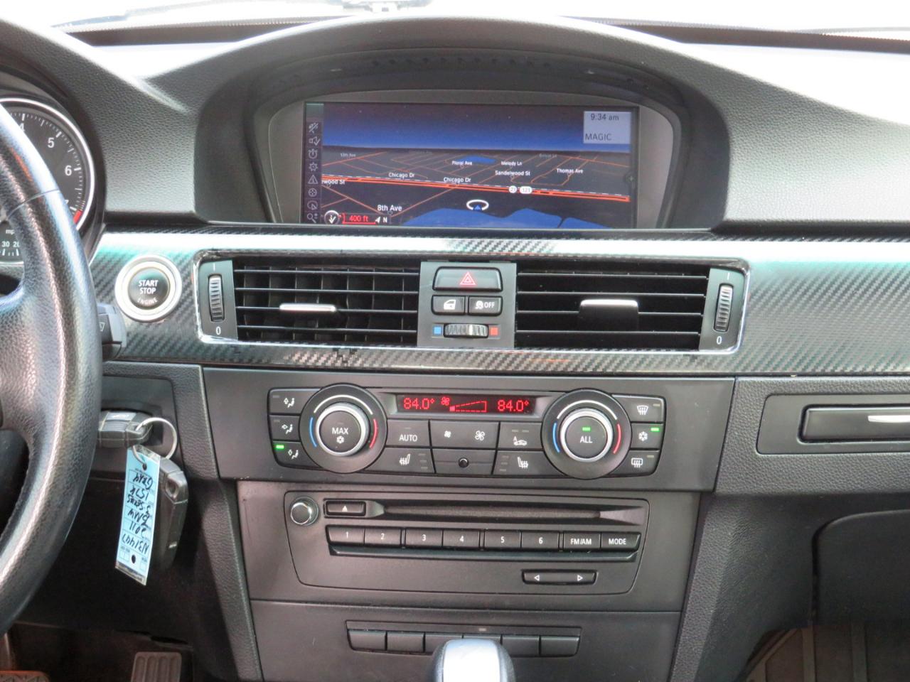 BMW 3-Series 328i xDrive SA 2011