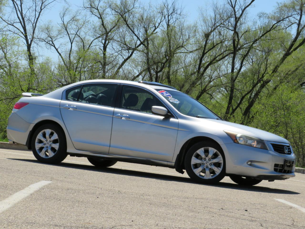 Honda Accord EX-L V-6 Sedan AT 2009