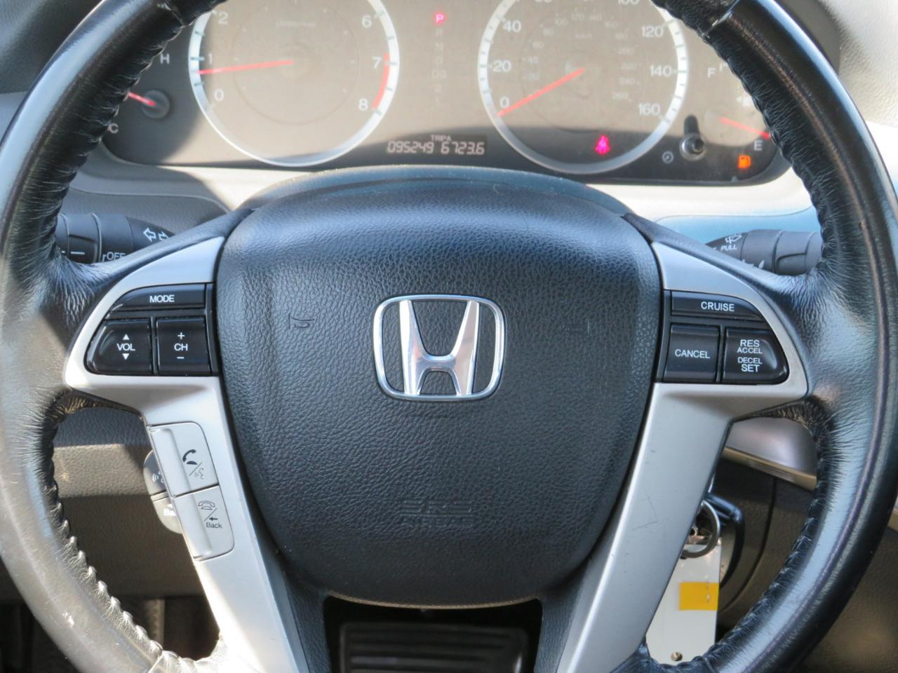 Honda Accord EX-L V-6 Sedan AT 2009