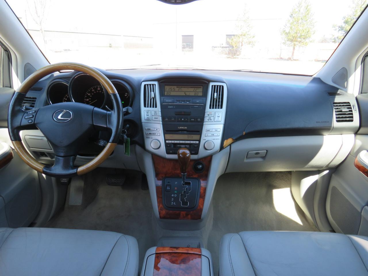 Lexus RX 330 FWD 2006