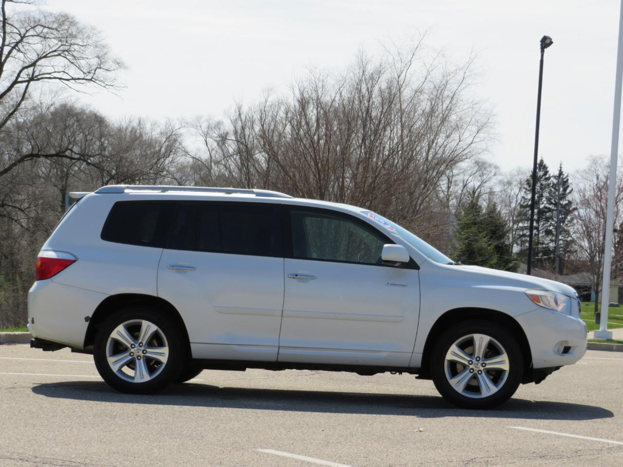 Toyota Highlander Limited 4WD 2010
