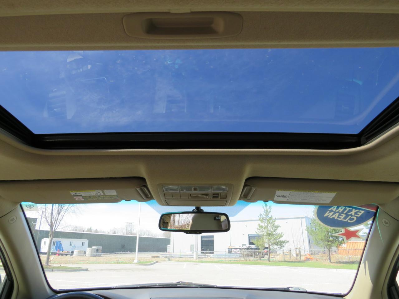 Toyota Highlander Limited 4WD 2010