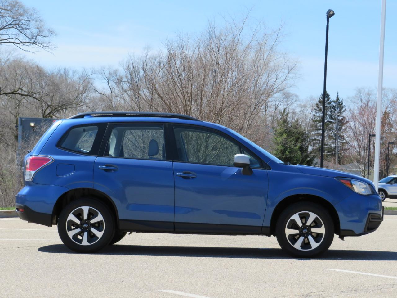 Subaru Forester 2.5i Premium PZEV CVT 2017