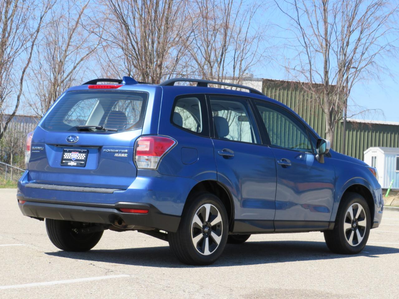 Subaru Forester 2.5i Premium PZEV CVT 2017