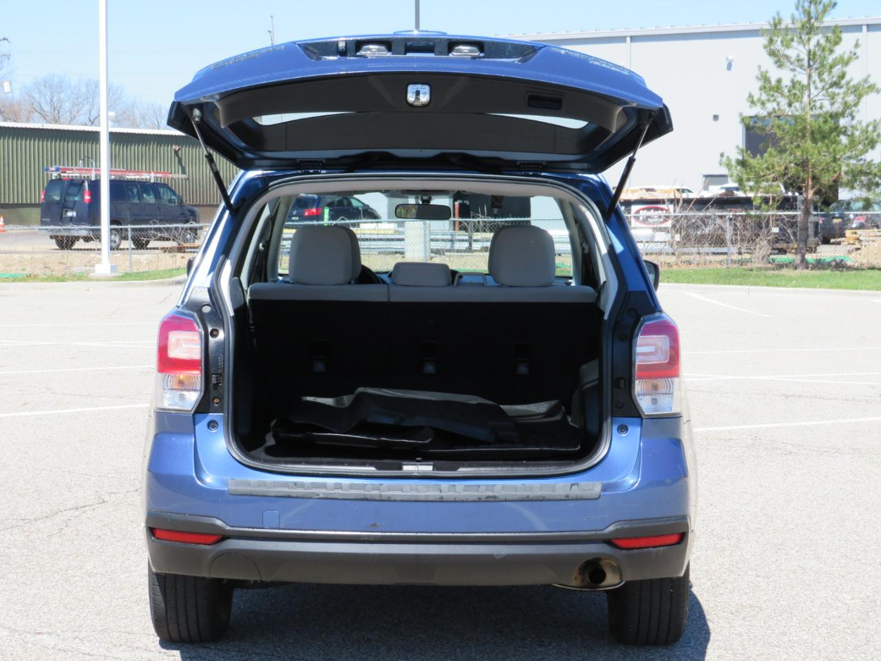 Subaru Forester 2.5i Premium PZEV CVT 2017