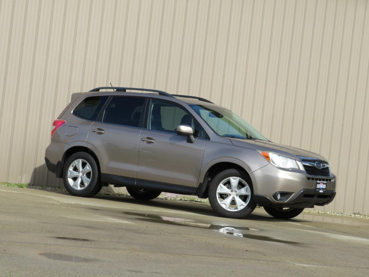 Subaru Forester 2.5i Limited 2014
