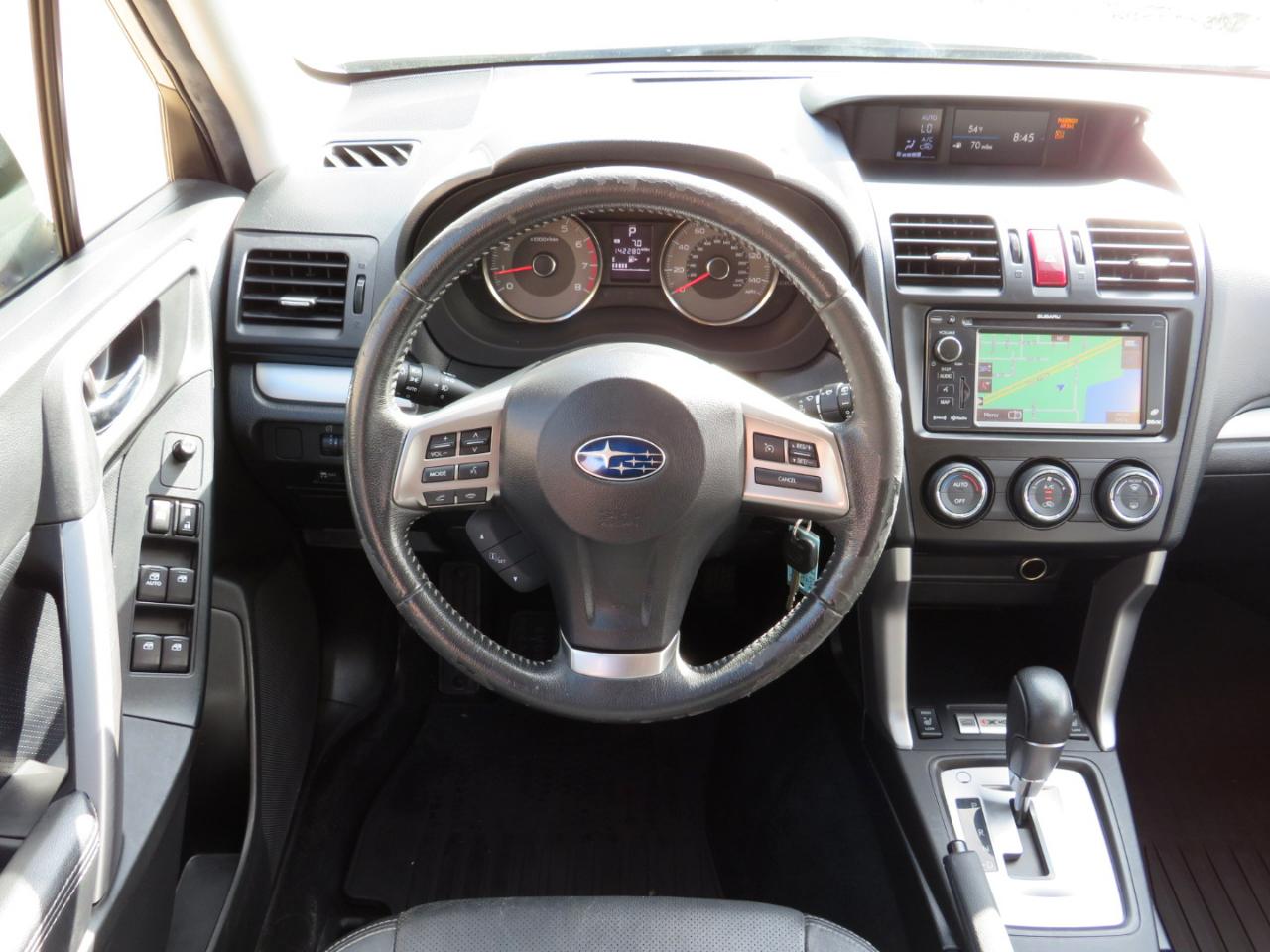 Subaru Forester 2.5i Limited 2014