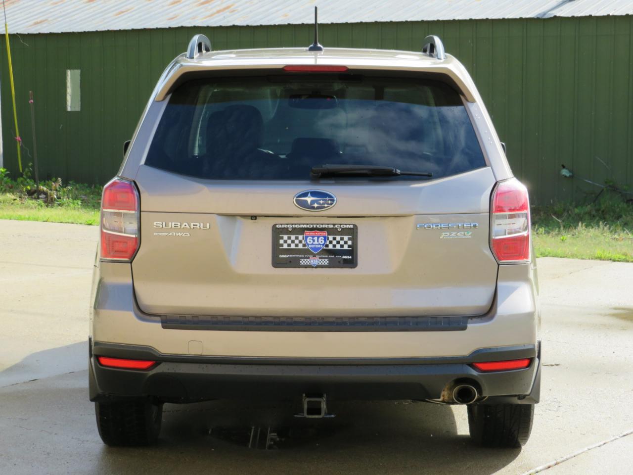 Subaru Forester 2.5i Limited 2014
