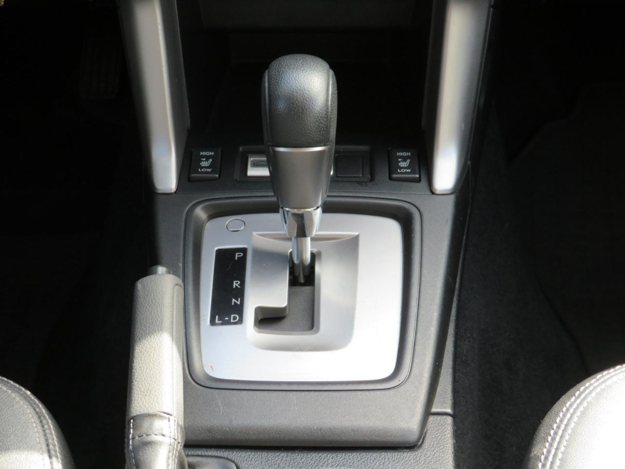 Subaru Forester 2.5i Limited 2014