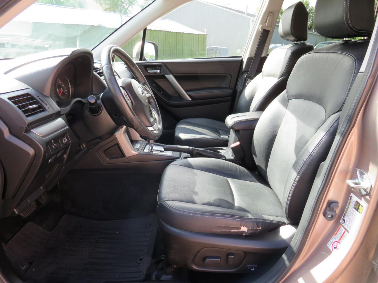 Subaru Forester 2.5i Limited 2014