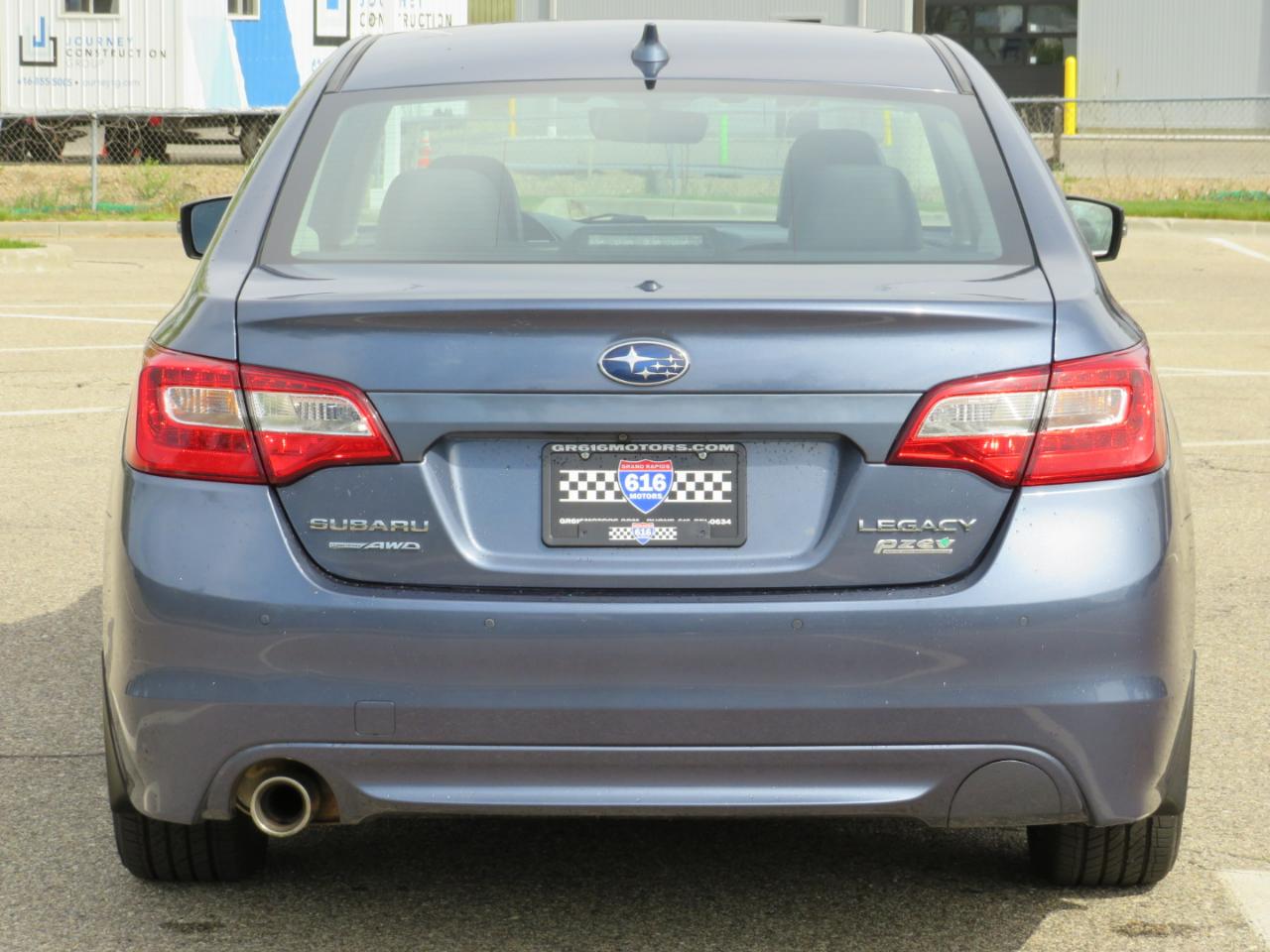 Subaru Legacy 2.5i Limited 2017