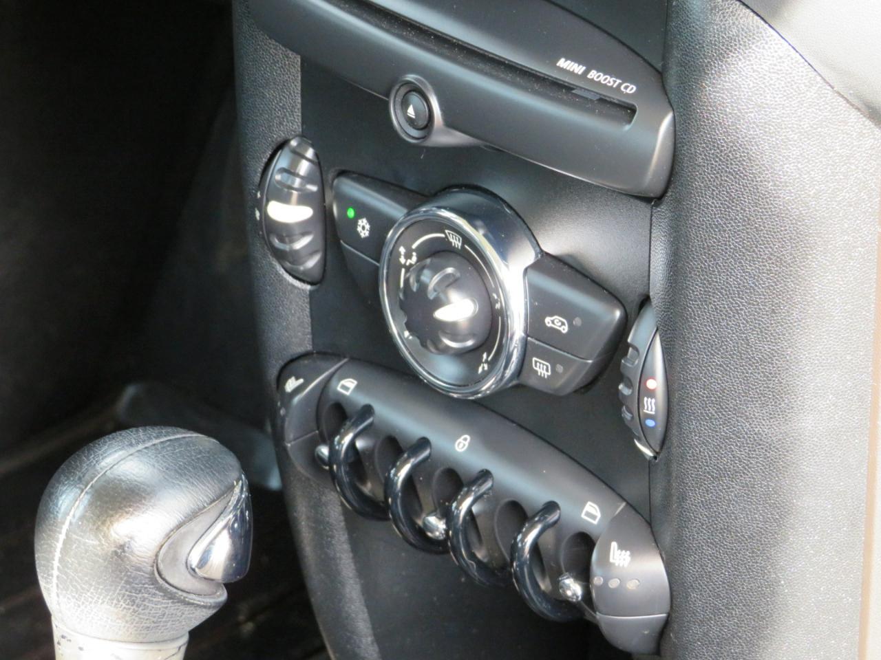 MINI Cooper Base 2011