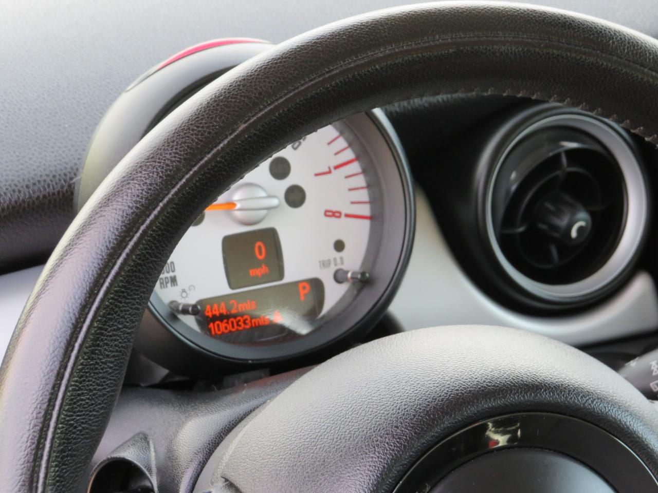 MINI Cooper Base 2011
