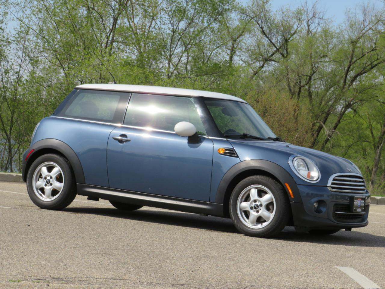 MINI Cooper Base 2011