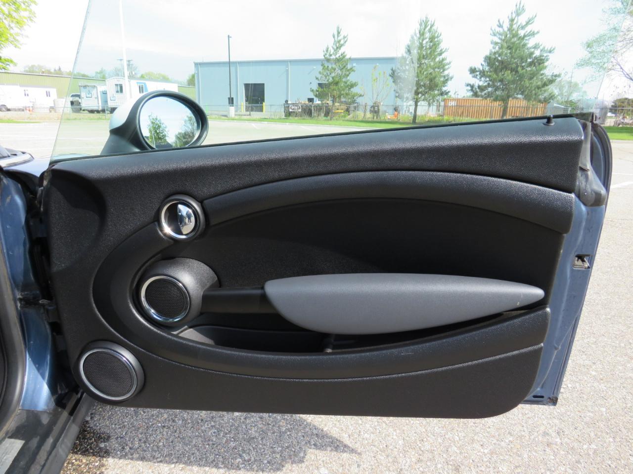 MINI Cooper Base 2011