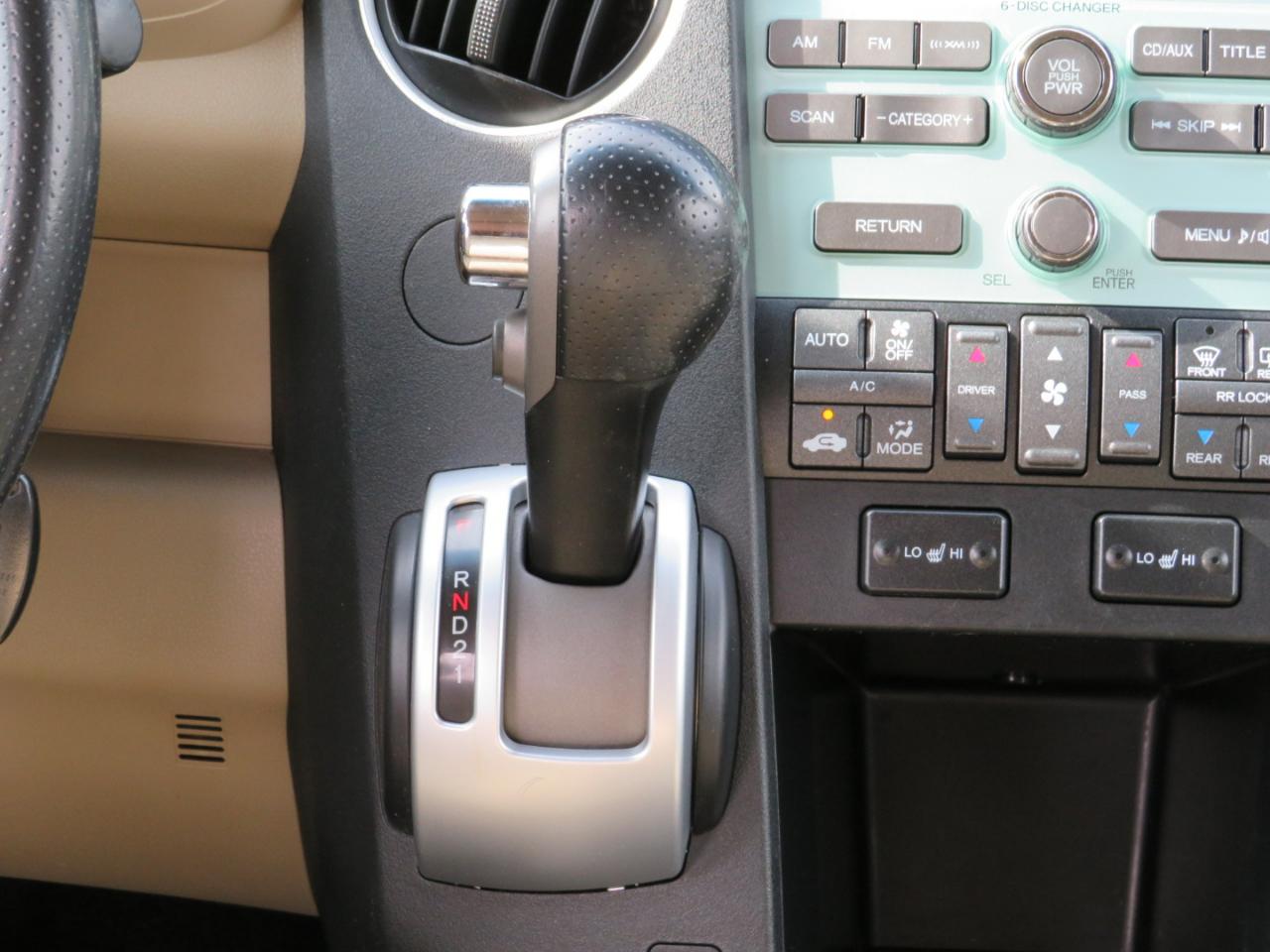 Honda Pilot EX-L 2WD 5-Spd AT 2010