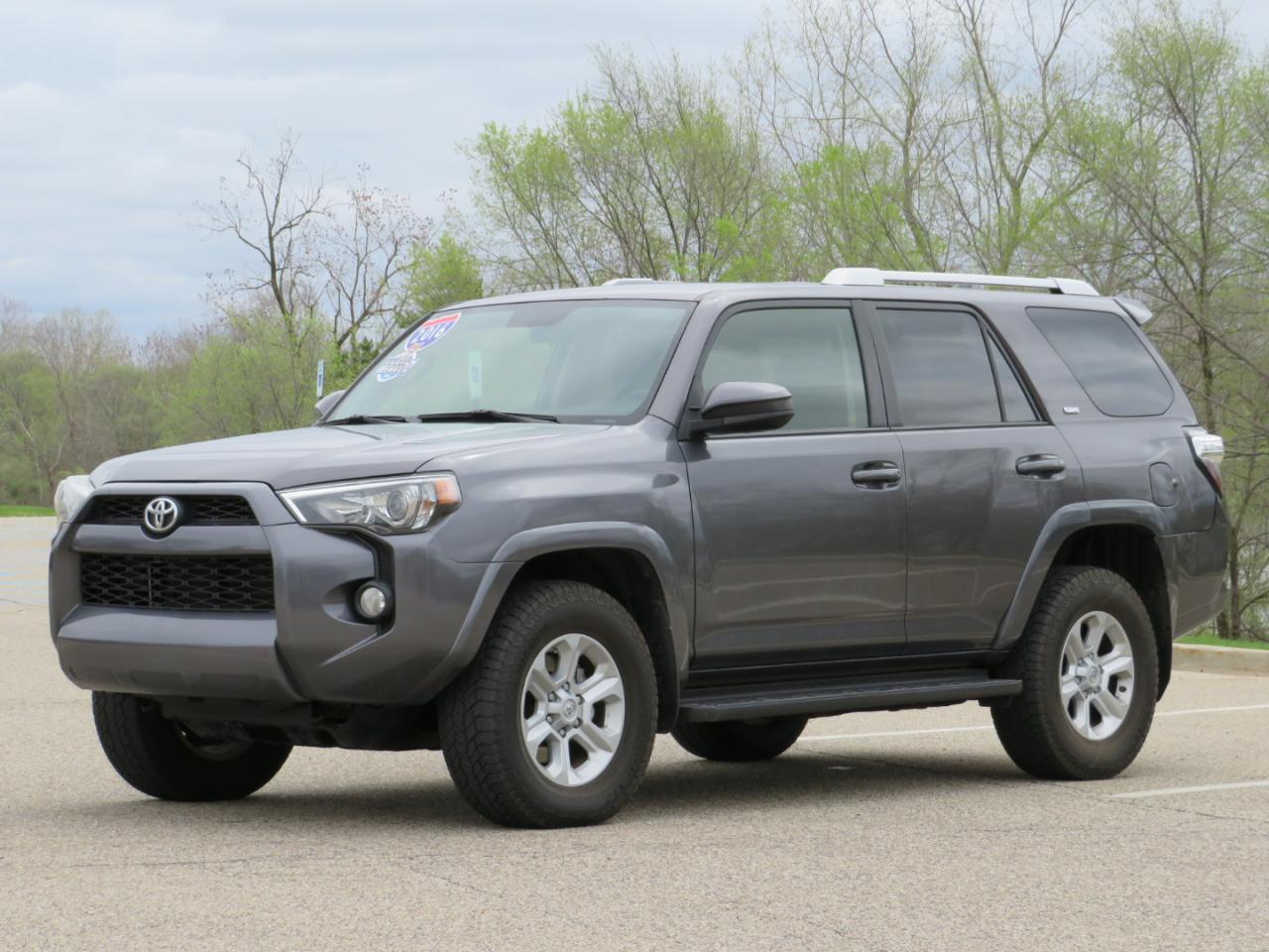 Toyota 4Runner SR5 4WD 2016
