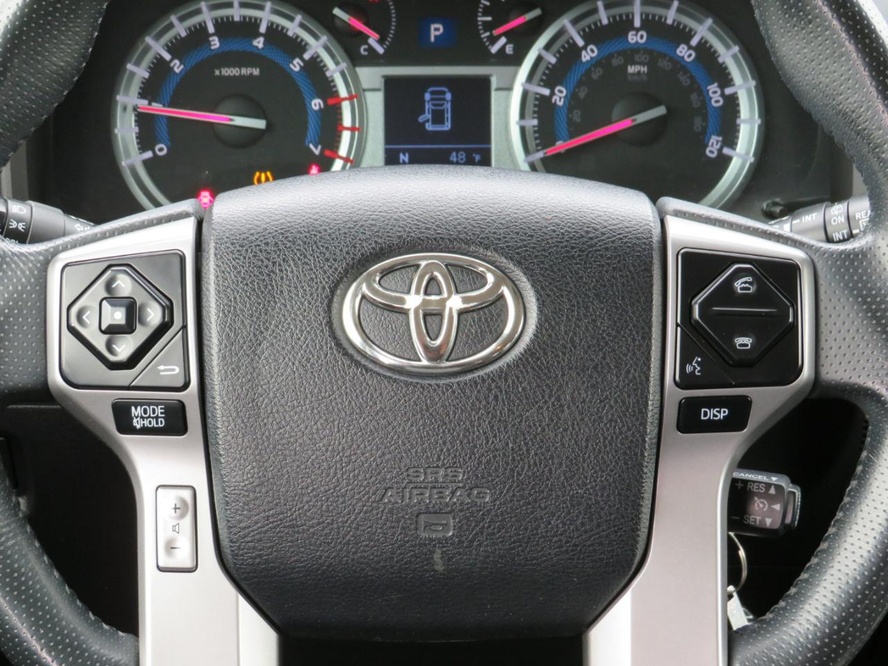 Toyota 4Runner SR5 4WD 2016