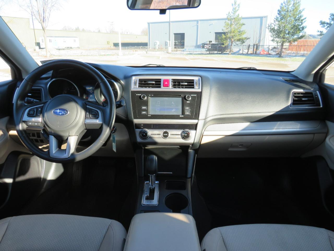 Subaru Outback 2.5i 2015