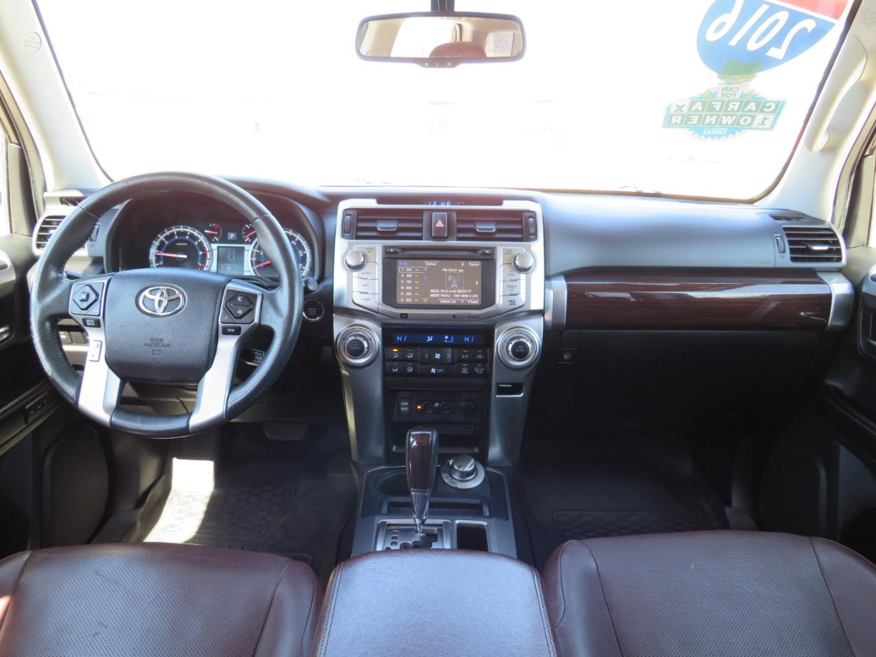 Toyota 4Runner Limited V6 4WD 2016