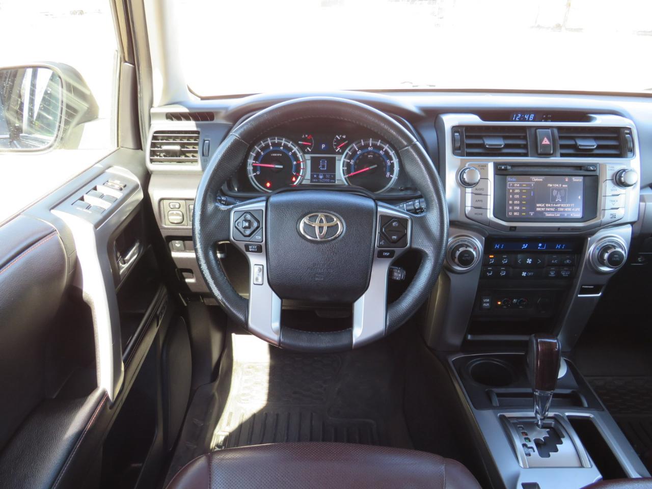 Toyota 4Runner Limited V6 4WD 2016
