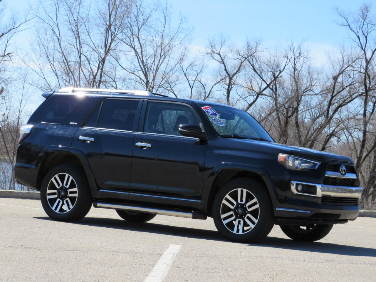 Toyota 4Runner Limited V6 4WD 2016