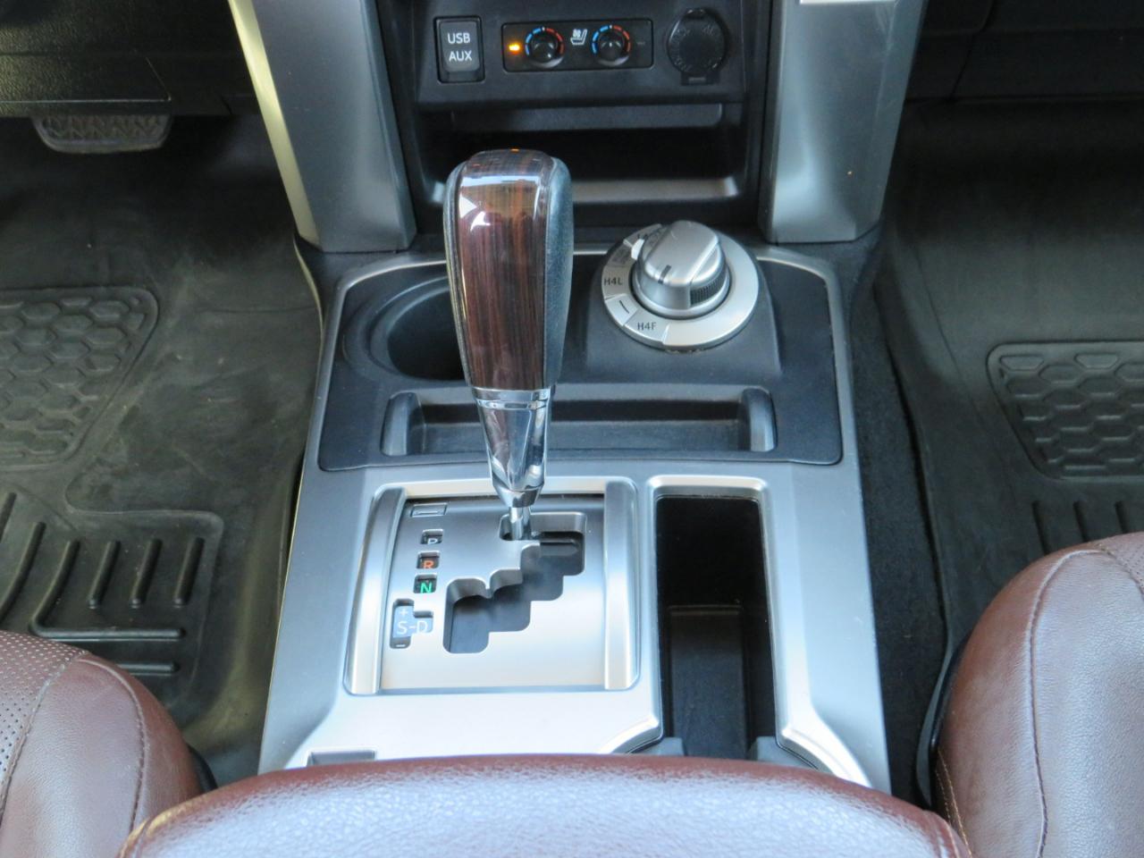 Toyota 4Runner Limited V6 4WD 2016