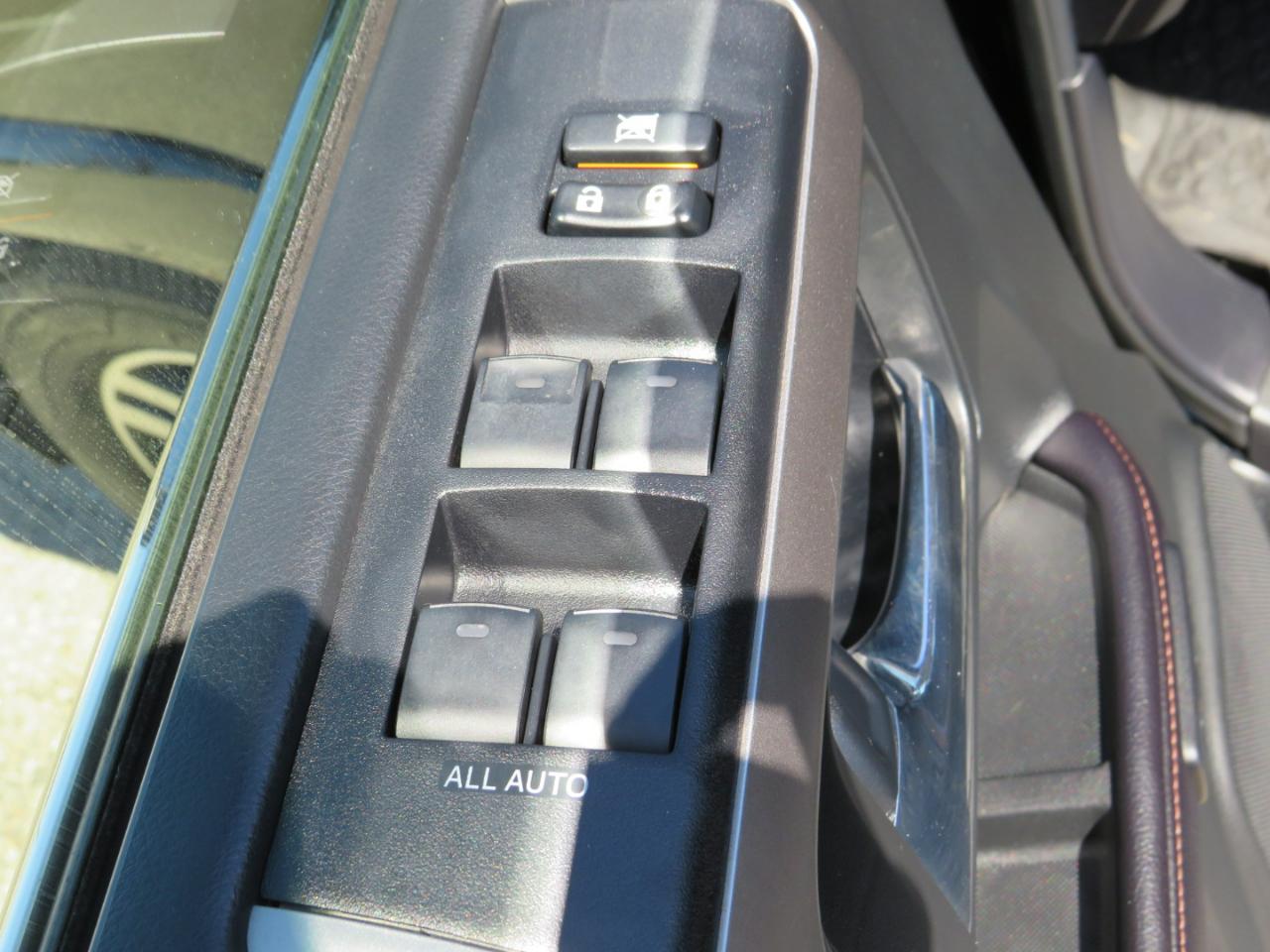 Toyota 4Runner Limited V6 4WD 2016