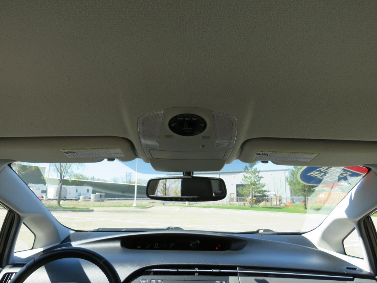 Toyota Prius Prius V 2010