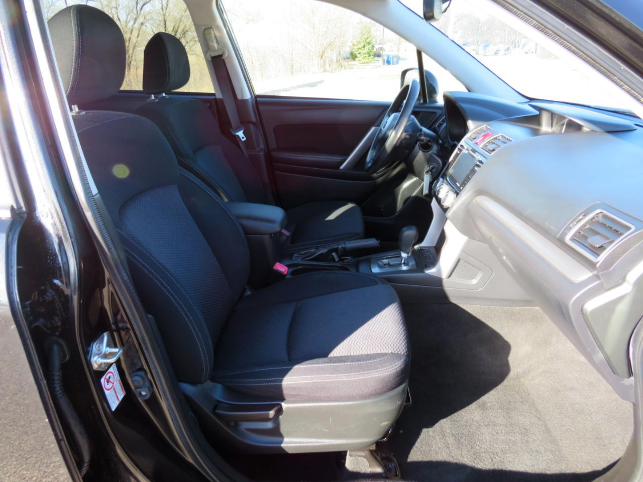 Subaru Forester 2.5i Premium 4D SUV 2016