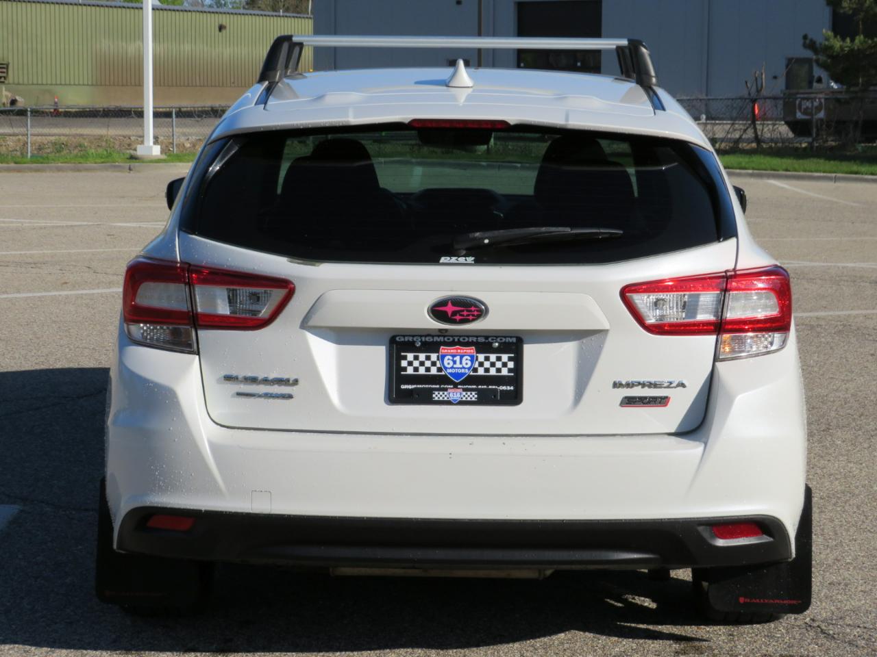 Subaru Impreza 2.0i Sport CVT 5-Door 2017