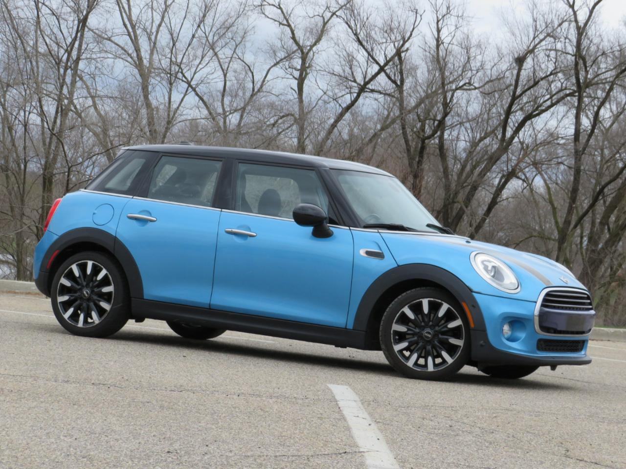 MINI Cooper 4-Door 2018