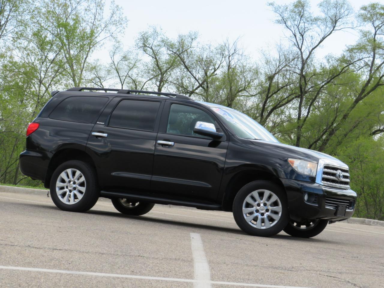 Toyota Sequoia Plantium 4WD FFV 2014