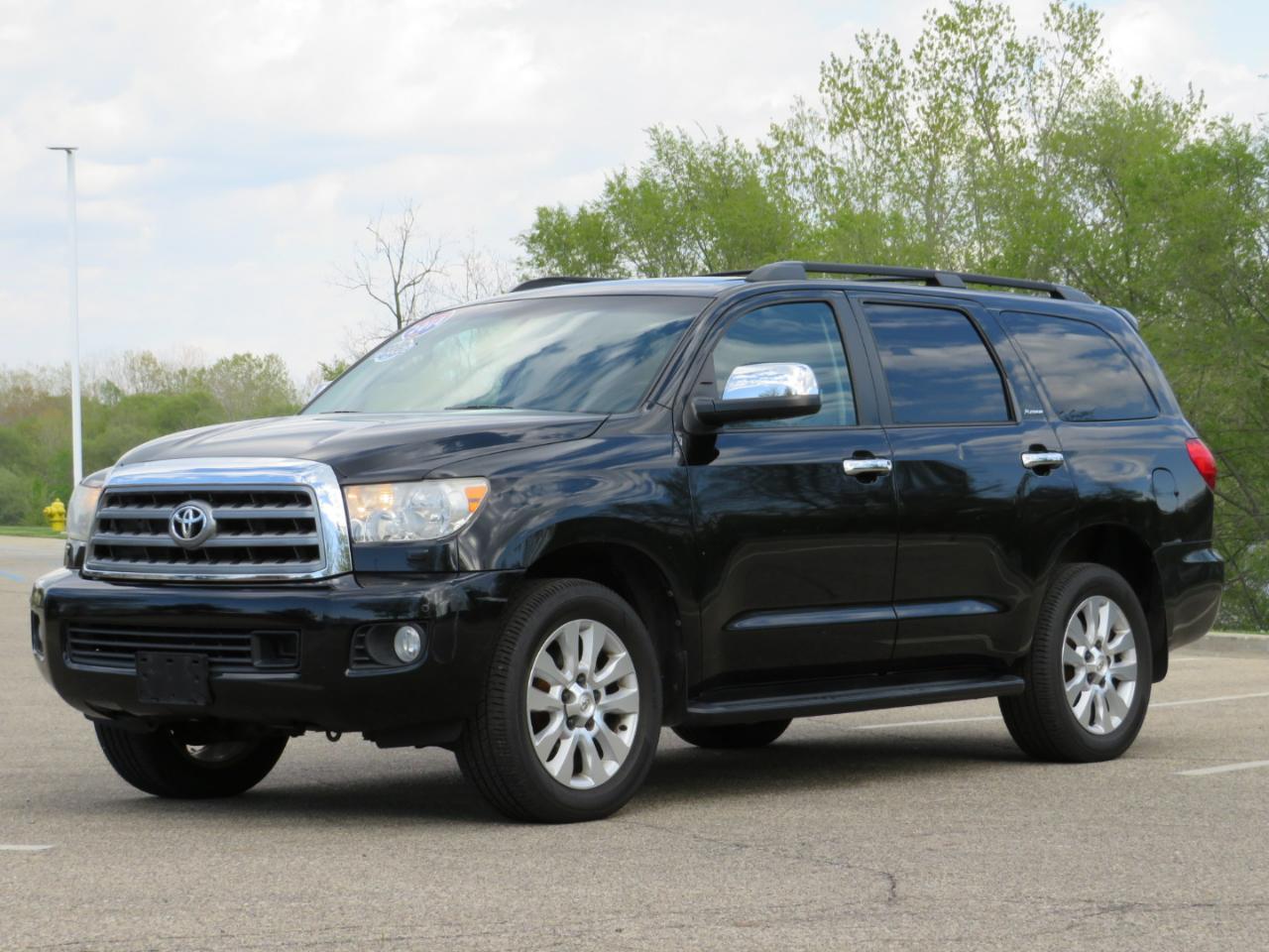 Toyota Sequoia Plantium 4WD FFV 2014