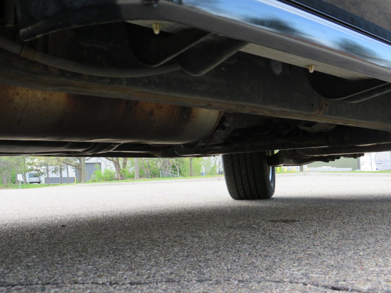 Toyota Sequoia Plantium 4WD FFV 2014