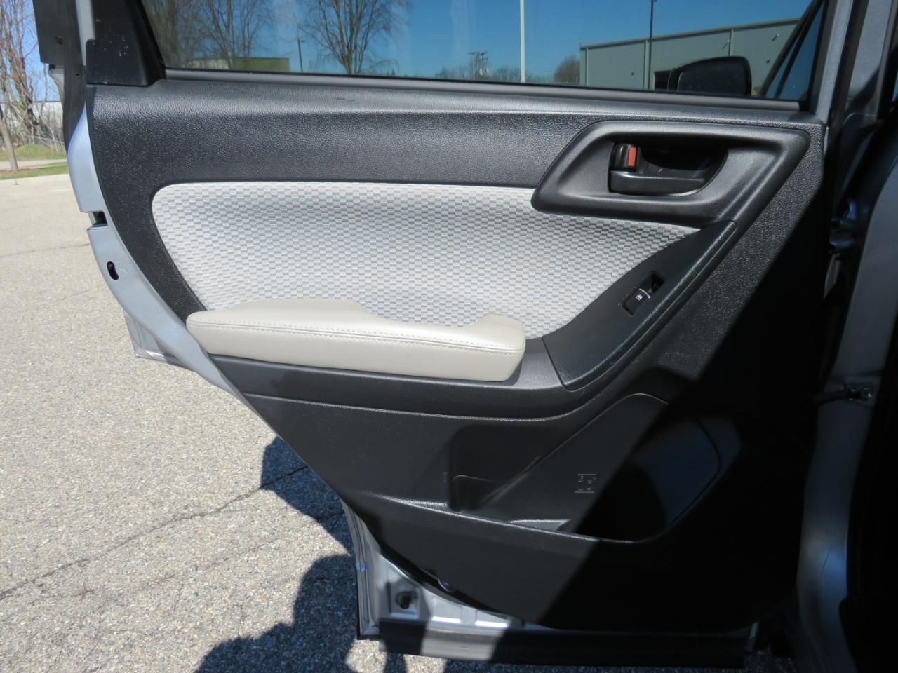 Subaru Forester 2.5i Premium PZEV CVT 2018