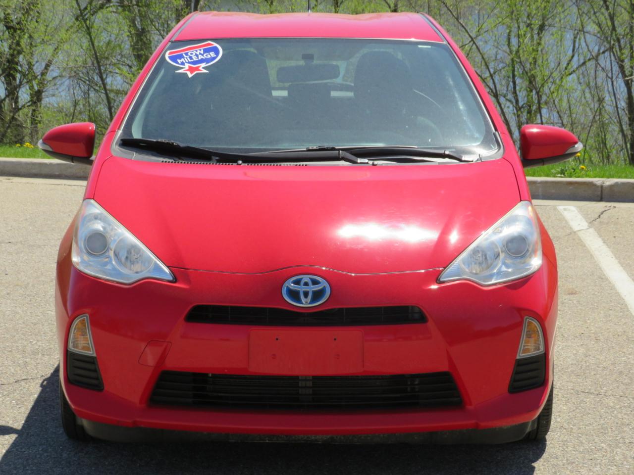 Toyota Prius c One 2013