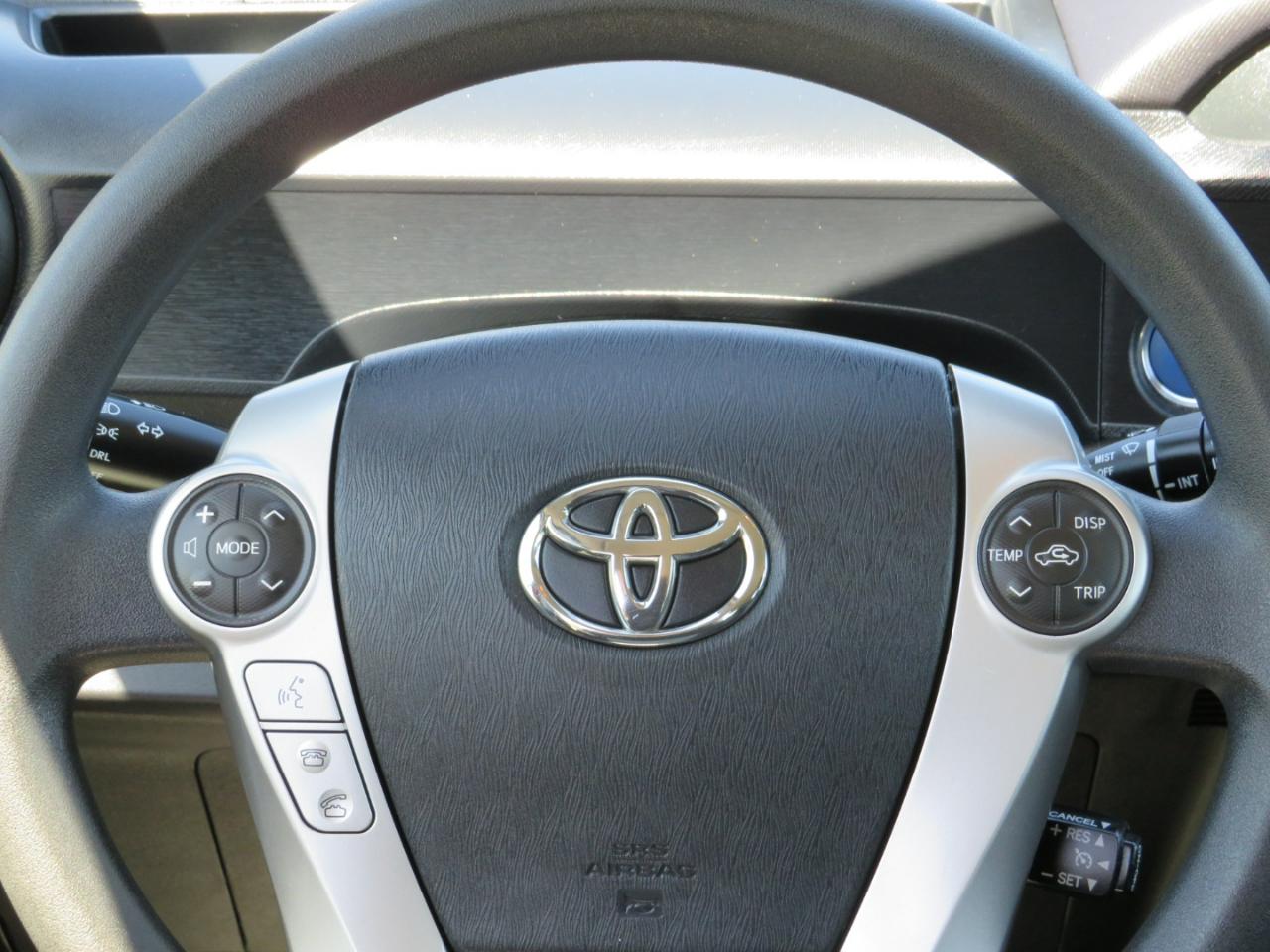 Toyota Prius c One 2013
