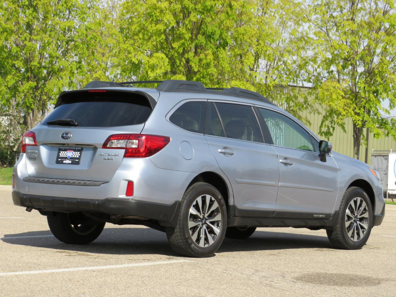 Subaru Outback 3.6R Limited 2015