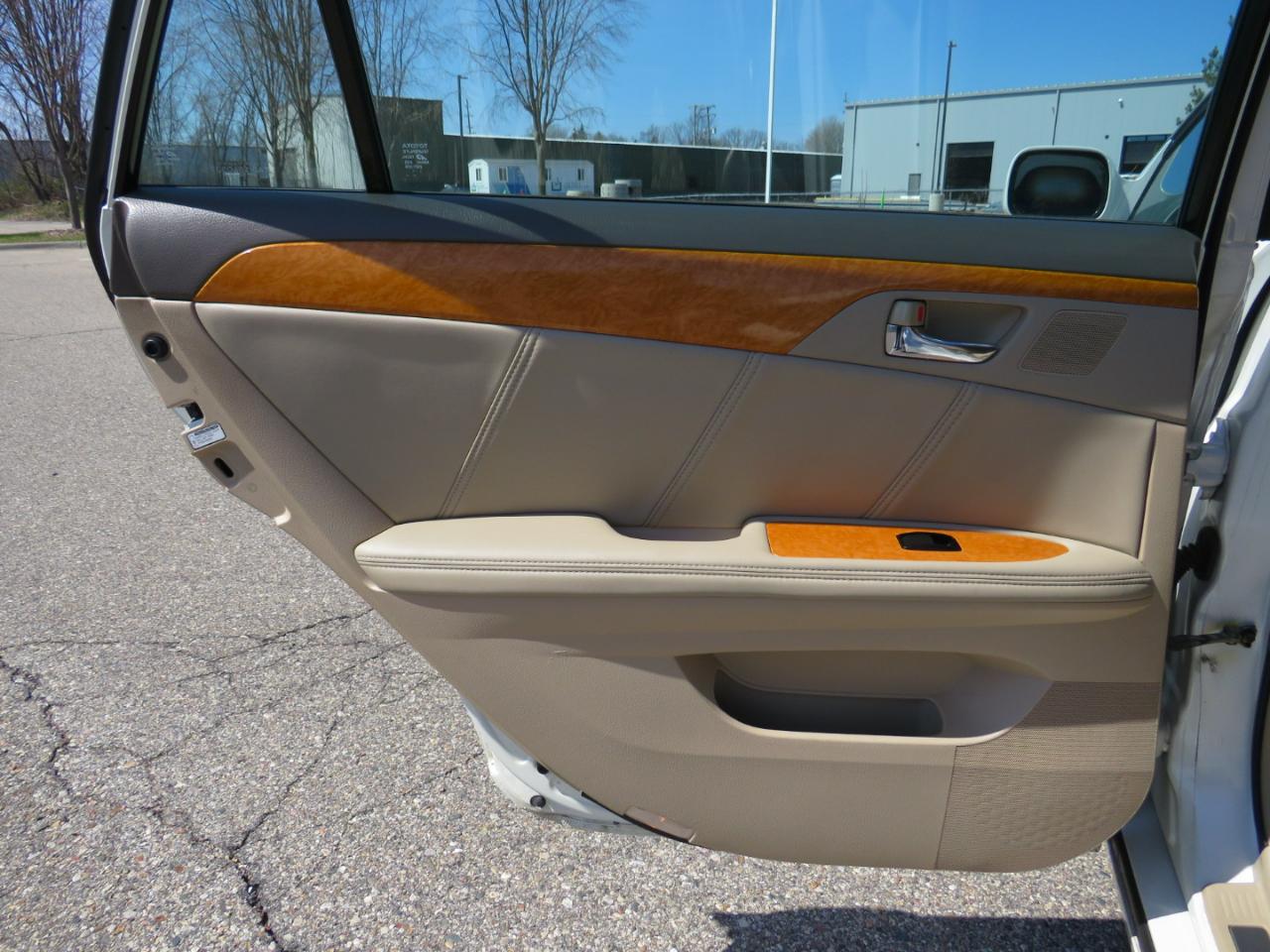 Toyota Avalon Limited 2007