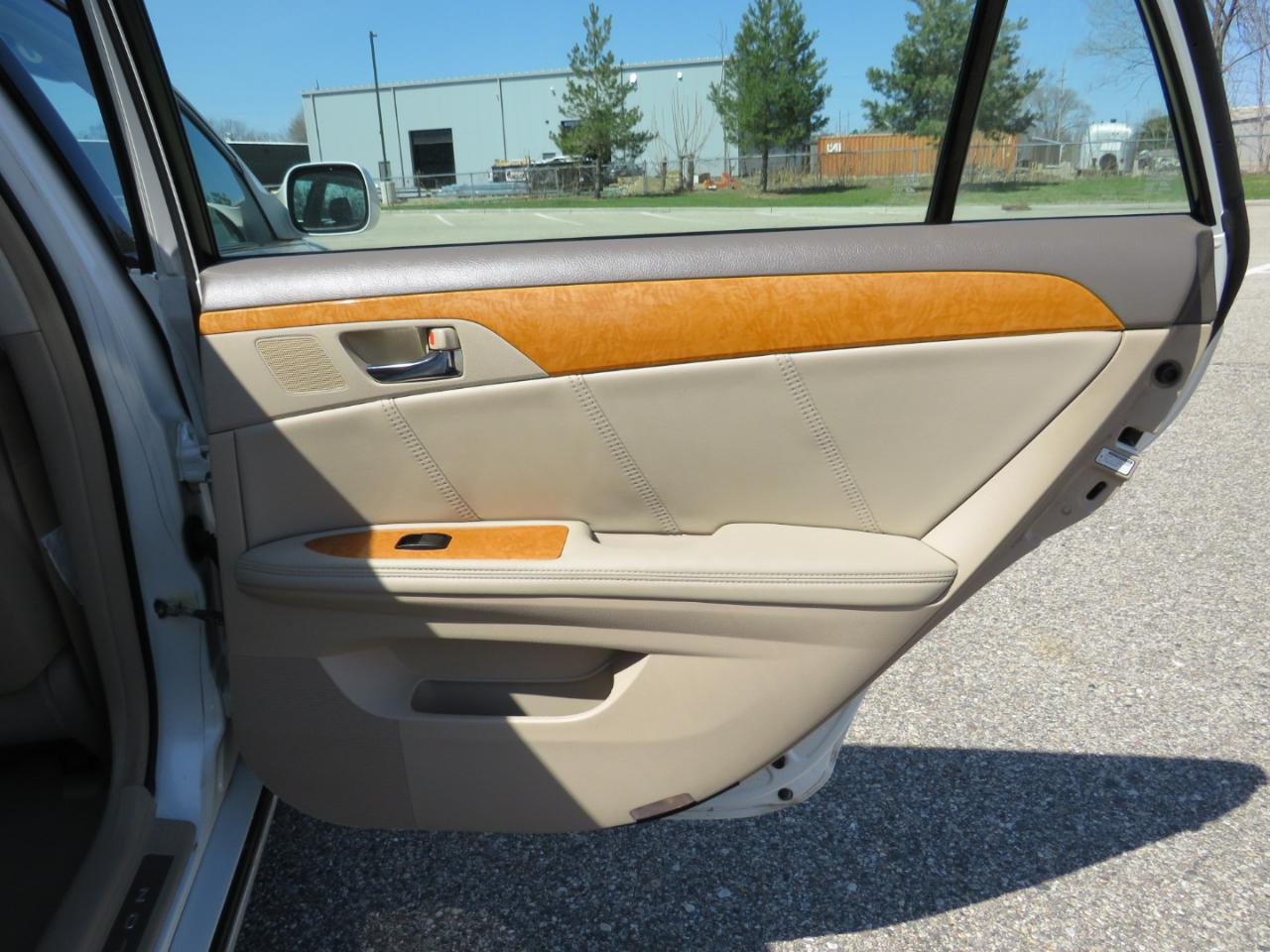 Toyota Avalon Limited 2007