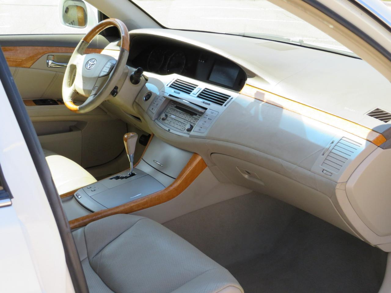 Toyota Avalon Limited 2007