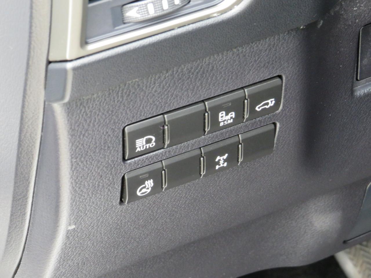 Lexus NX 300 Base 4D SUV AWD 2018