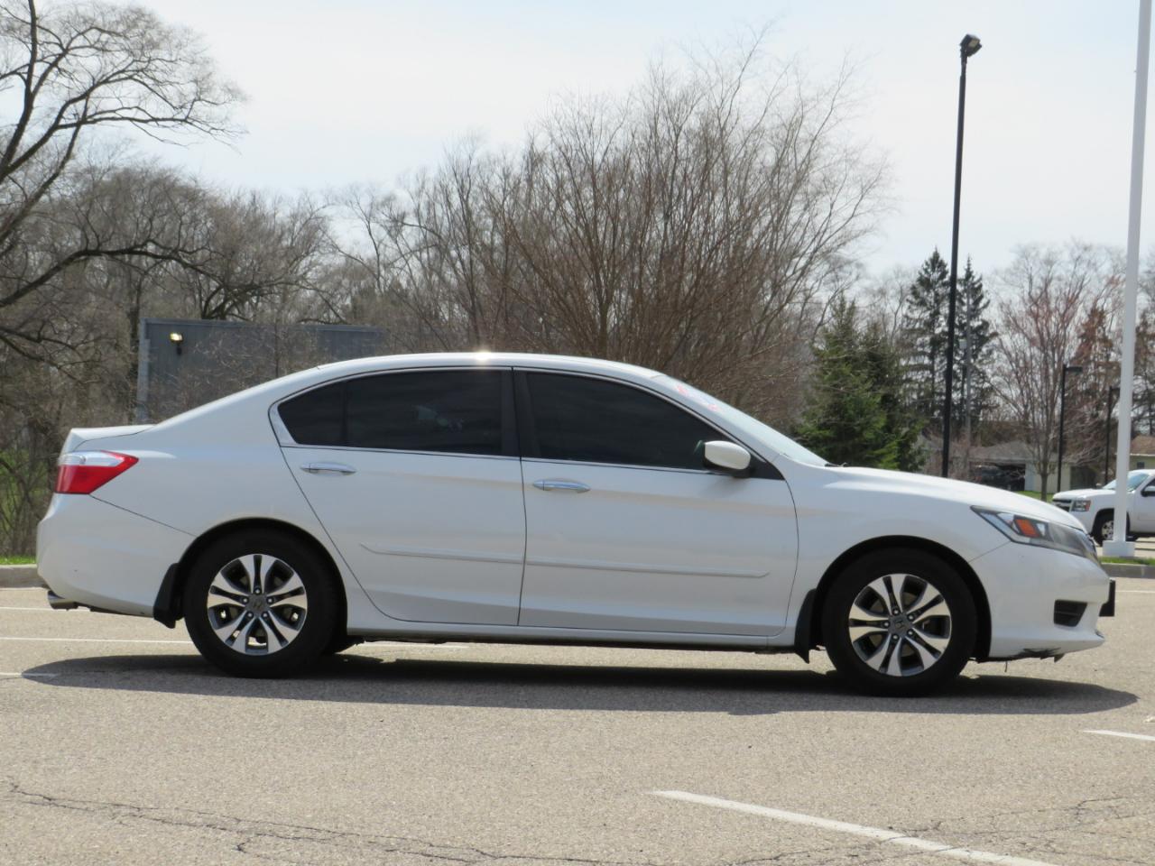 Honda Accord LX Sedan CVT 2014