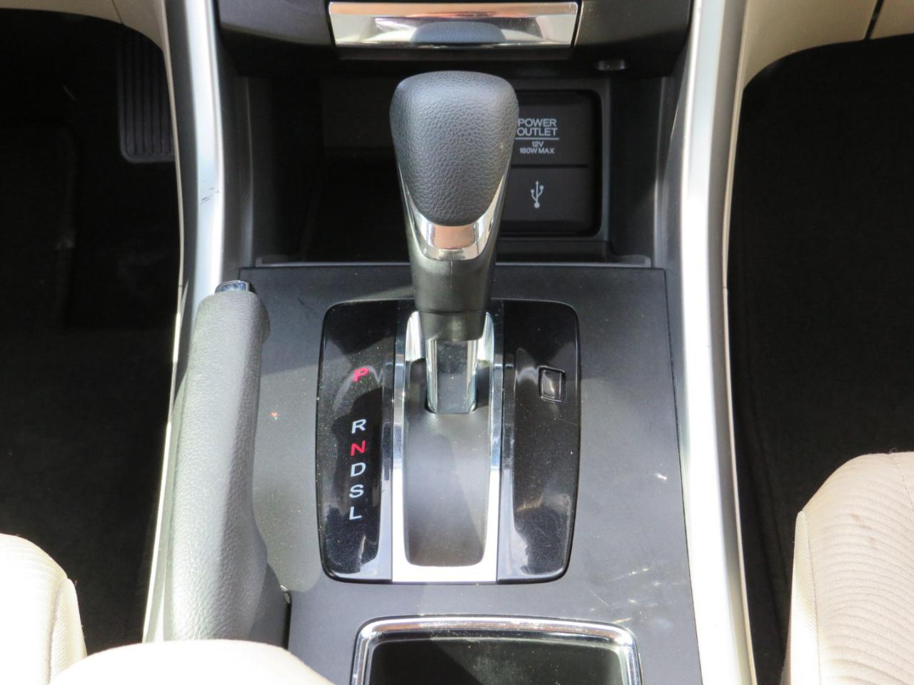 Honda Accord LX Sedan CVT 2014