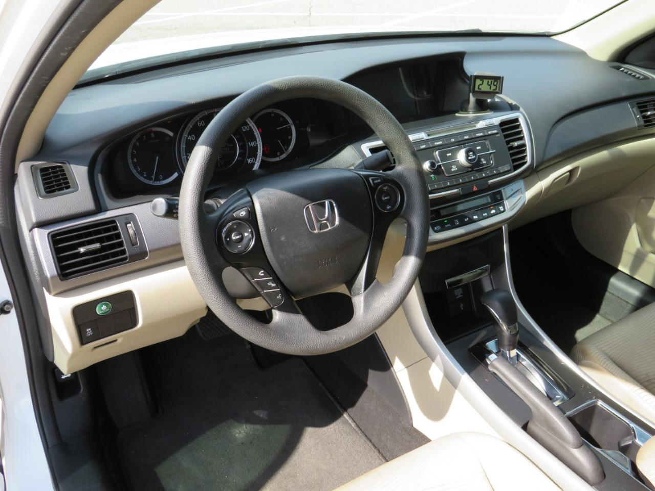 Honda Accord LX Sedan CVT 2014