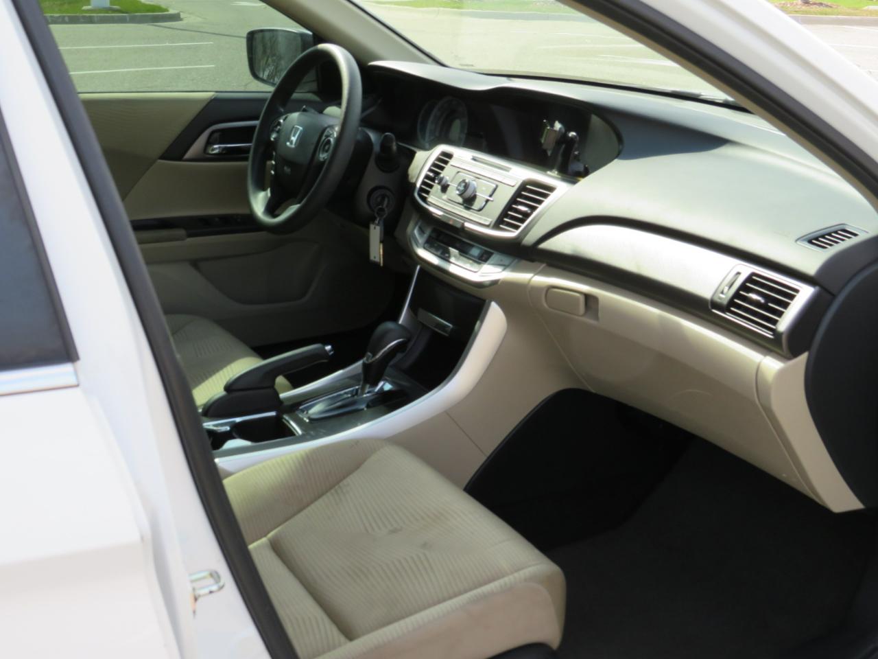 Honda Accord LX Sedan CVT 2014