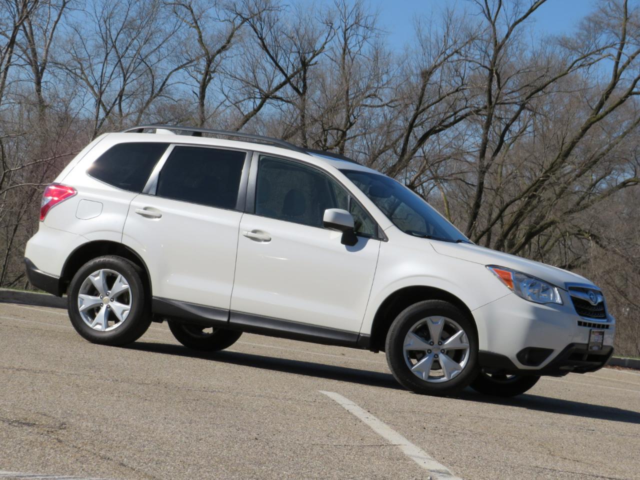 Subaru Forester 2.5i Premium PZEV CVT 2016